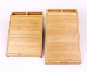 Bambu Ipad Stand och bambu arrangör Desktop i Office